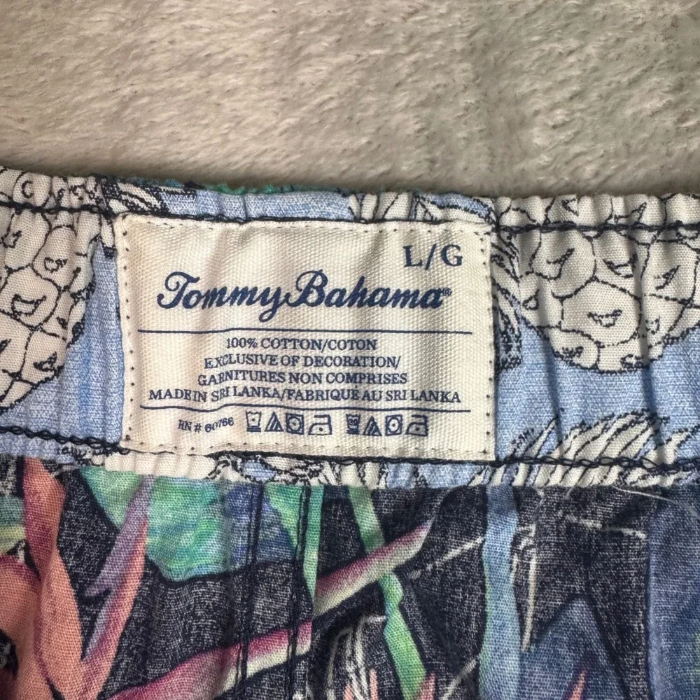 NWT Tommy Bahama Mens Tropical Floral Cotton Shorts Navy Blue Size Large